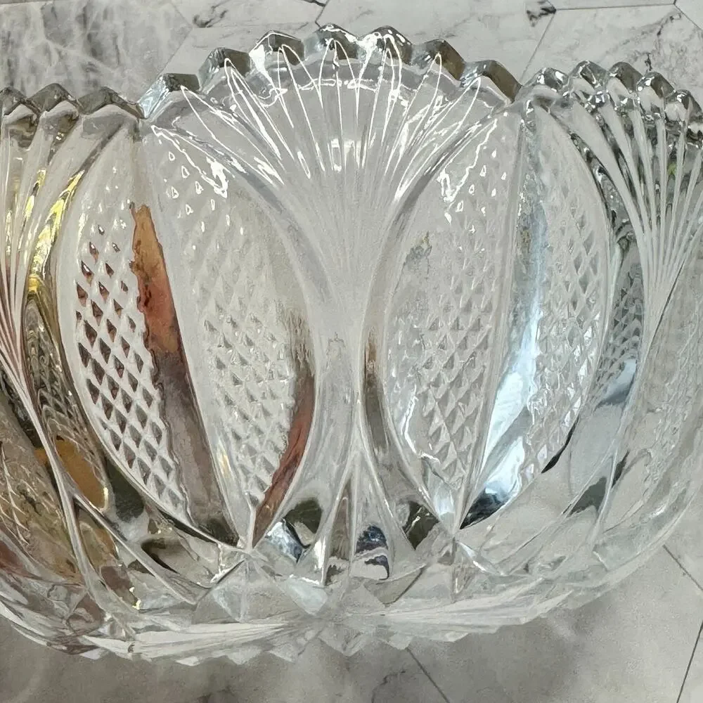 Vintage Mikasa Bowl Hoya Round Crystal Cut Glass Sawtooth Rim Fan 8x3